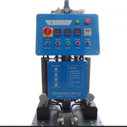 性能稳定，雾化好Q1600型聚氨酯浇注机